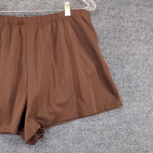Maxine Womens Shorts Brown Size 16 Pull On Actual 31x2 Elastic Waist - Picture 7 of 13